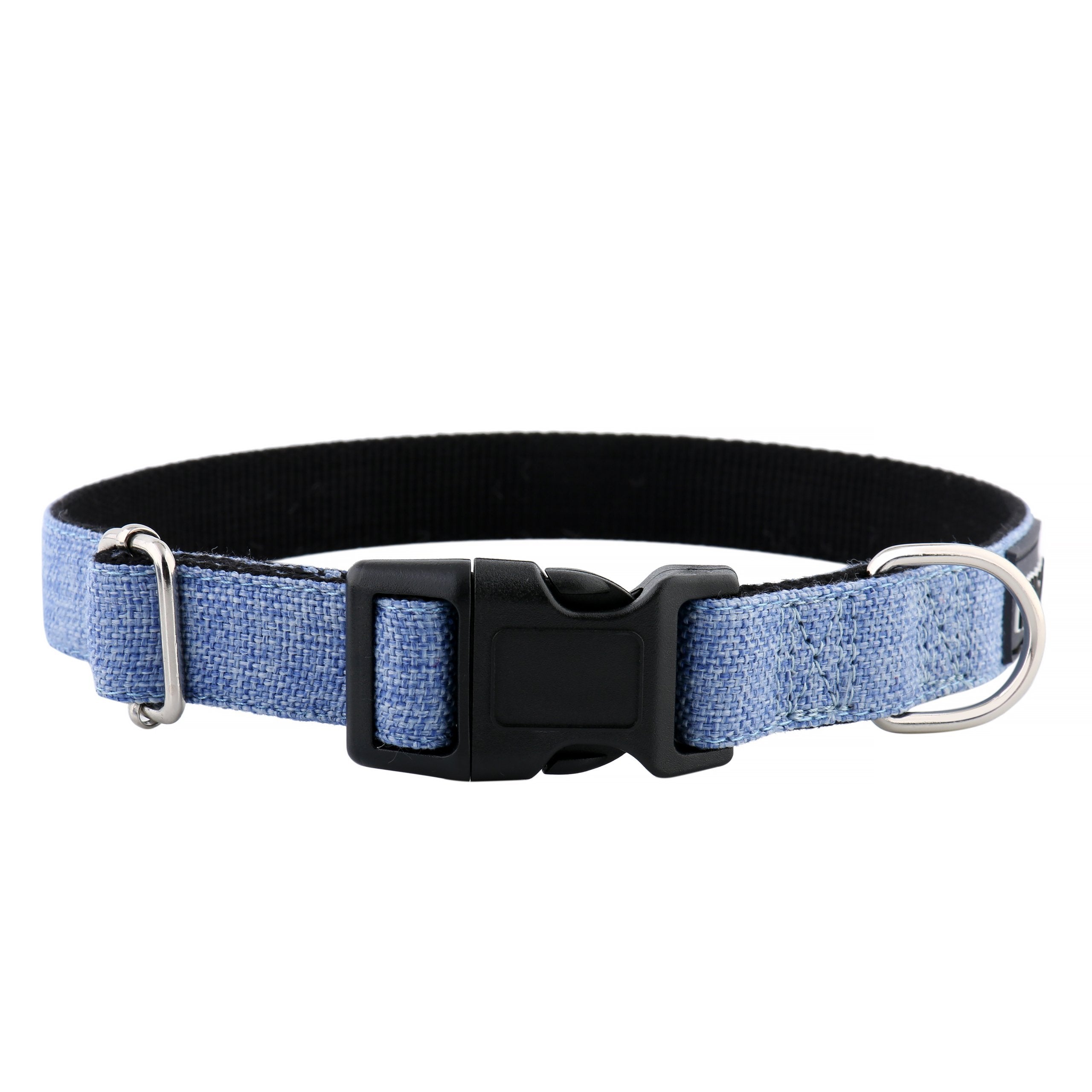 hellblaues halsband aus bambus und hanf